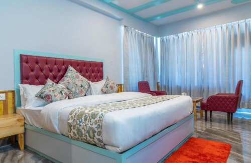 Old Manali House | Hotel Apple Flower - Old Manali, Balcony, Garden, Free Parking and Mountain View