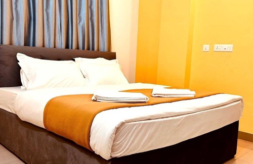 Adyar Hotel | Hotel Aradhya Inn Deralakatte