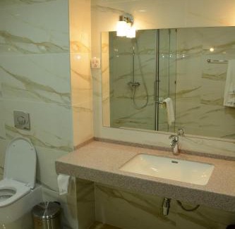 Taraz Hotel | Hotel Arai Plaza