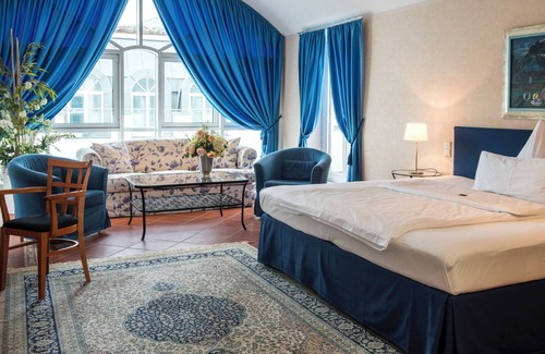 Dietzenbach Hotel | Hotel Artrium am Park