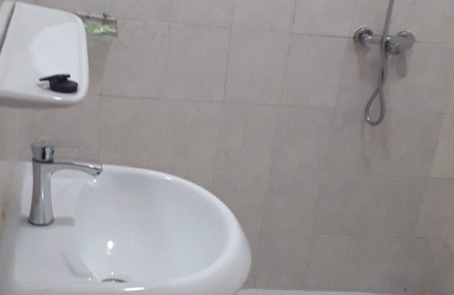 Yamoussoukro Hotel | Hotel Attoungblan