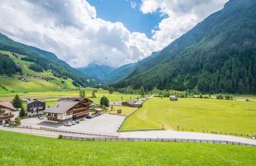 Riva di Tures Hotel | Hotel Bacher