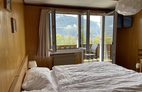 Ausserberg Cabin | Hotel Bahnhof Ausserberg