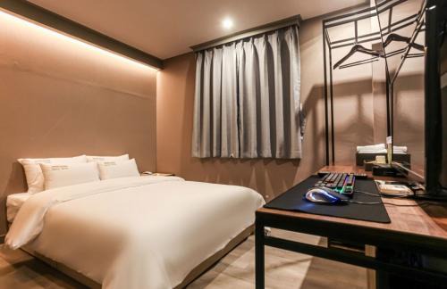 Pyeongtaek Hotel | Hotel Band