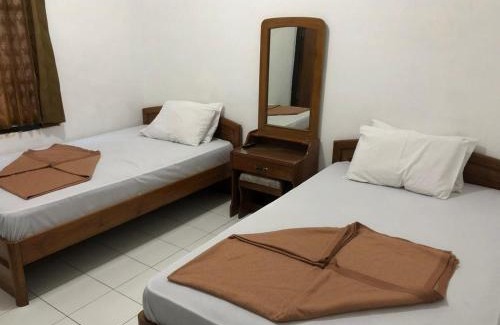 Sidomulyo Hotel | Hotel Baru Inn Batu RedPartner