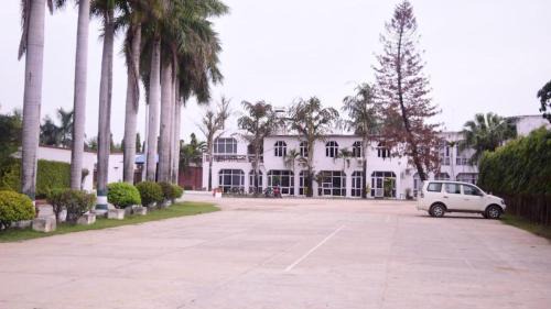 Nepalgunj Hotel | Hotel Batika Pvt Ltd