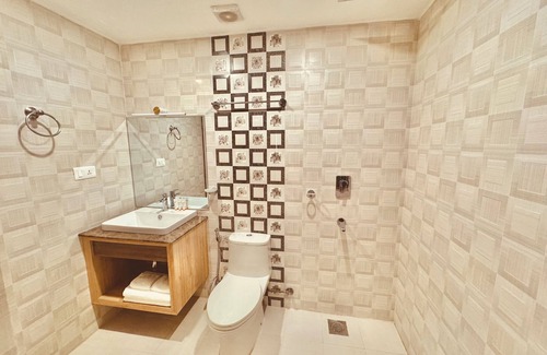 Sinamangal Hotel | Hotel Bayberry