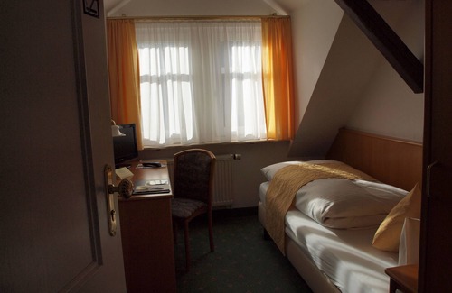 Schmolln Hotel | Hotel Bellevue Schmölln