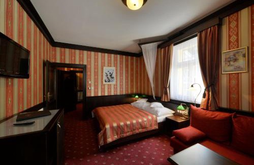 Stare Splavy Hotel | Hotel Berg