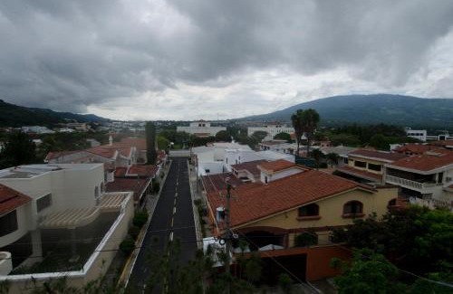 Antiguo Cuscatlan Hotel | Hotel Berlin