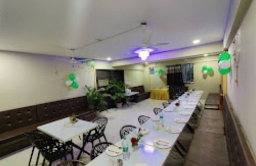 Gangapur Hotel | Hotel Bhondawe Palace