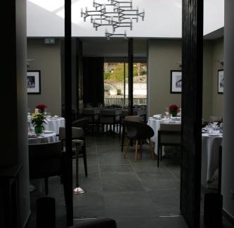 Marigny-Saint-Marcel Hotel | Hotel Blanc
