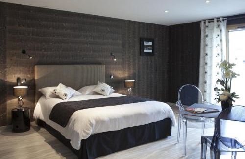 Marigny-Saint-Marcel Hotel | Hotel Blanc