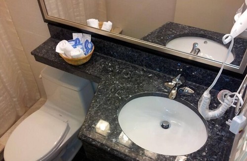 East New York Hotel | Hotel Bliss