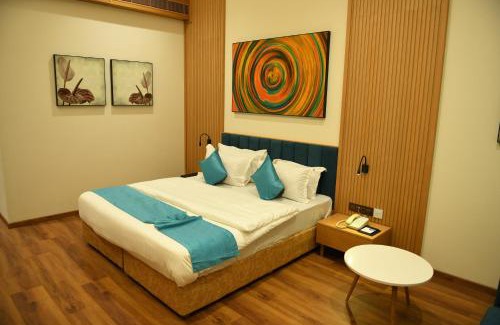 Anand Hotel | Hotel Blueivy Anand