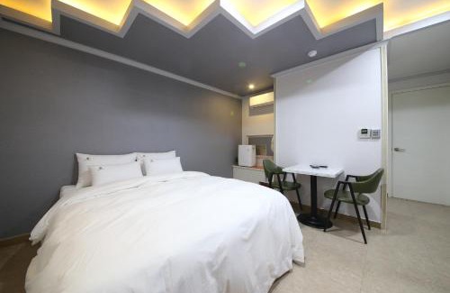Mokpo Hotel | Hotel Bobos