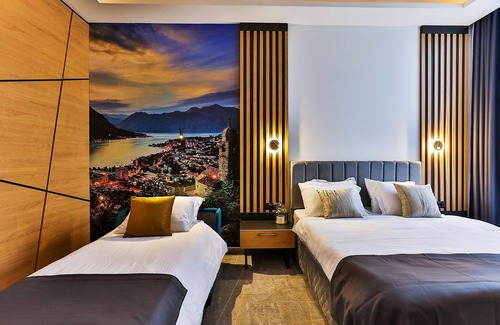 Radanovici Hotel | Hotel Boka