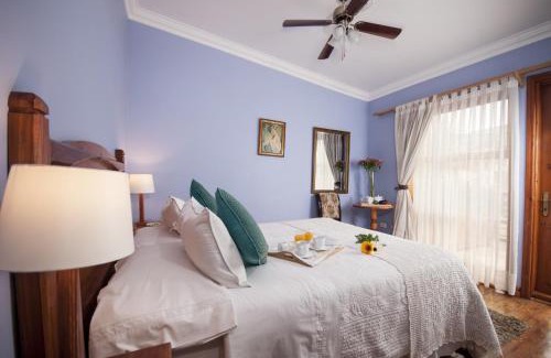 Cerro Alegre Hotel | Hotel Boutique Acontraluz