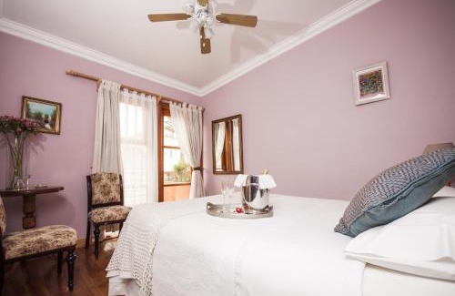 Cerro Alegre Hotel | Hotel Boutique Acontraluz
