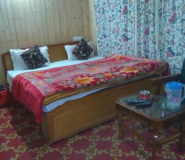 Laripora Hotel | Hotel Bright Palace