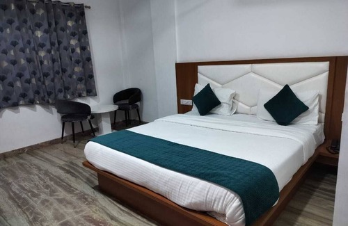 Vallabhnagar Hotel | Hotel Brij Palace And Restaurant