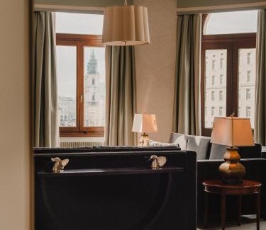 Srodmiescie Połnocne Hotel | Hotel Bristol, A Luxury Collection Hotel, Warsaw