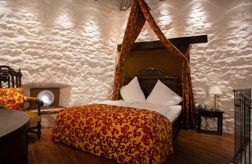 Illingen Hotel | Hotel Burg Kerpen