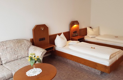 Grasellenbach Hotel | Hotel Burg Waldau