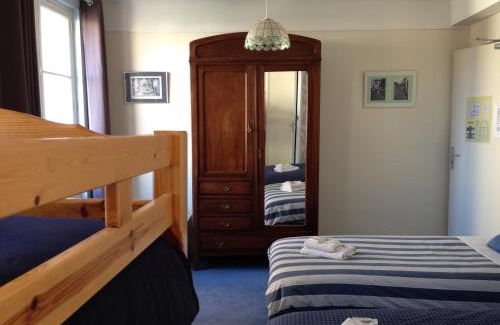 Cœur de Ville Hotel | Hotel California