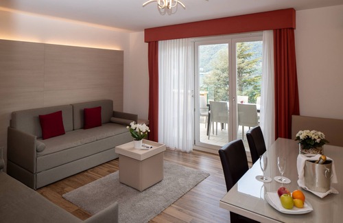 Bissone Hotel | Hotel Campione