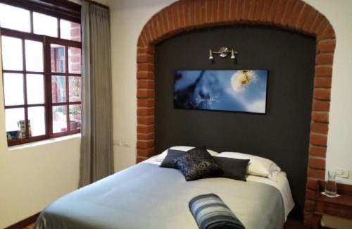 Quito Historic Center Hotel | Hotel Casa Ecuatreasures Centro Historico