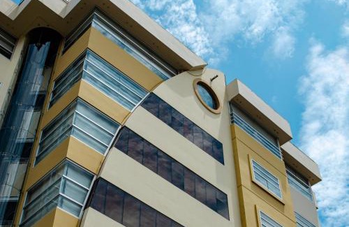 Portoviejo Hotel | Hotel Ceibo Dorado
