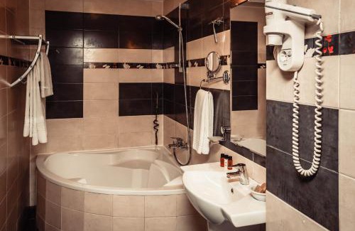 Constanta Hotel | Hotel Cherica