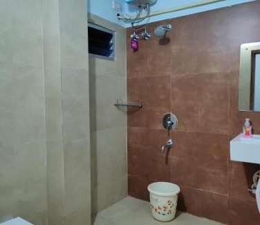 Udala Hotel | Hotel Cipron Inn