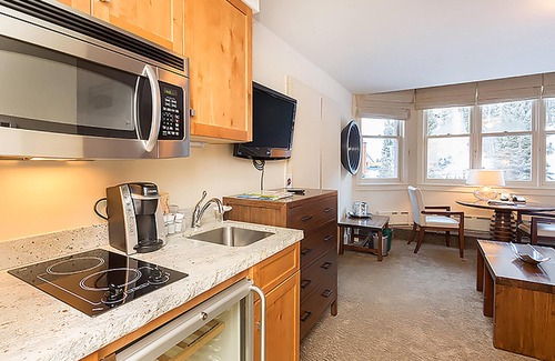 Telluride Apartment | Hotel Columbia