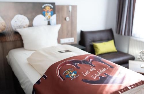 Gemarkung Schomberg Hotel | Hotel Conditorei Cafe Baier