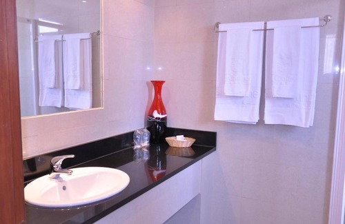 Luanda Hotel | Hotel Continental