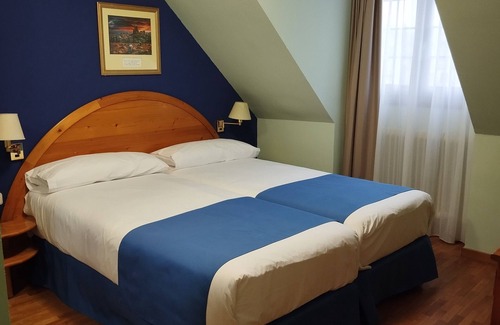 Covaleda Hotel | Hotel Covaleda Soria