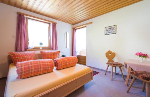 Medel Hotel | Hotel Cuntera