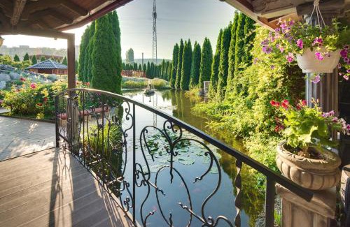 Juh Hotel | Hotel David with Free Parking