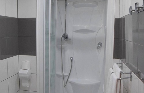 Bourbonne-les-Bains Hotel | Hotel des Lauriers Roses