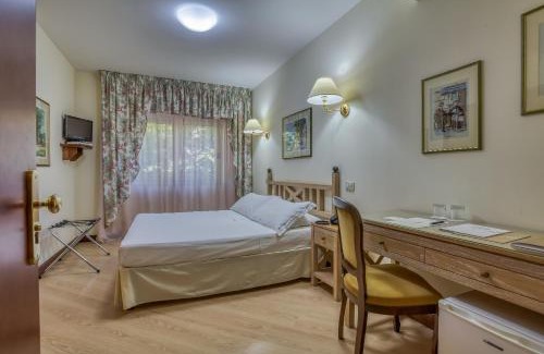 Sant'Elia Fiumerapido Hotel | Hotel Des Reves