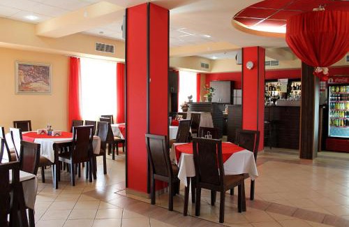 Lukovit Hotel | Hotel Diplomat Park