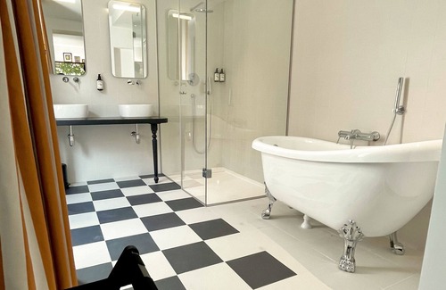 Figueres Hotel | Hotel Divino by Fimedhotels