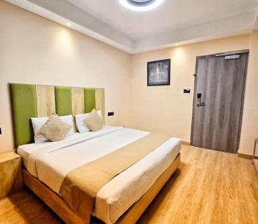Raja Park Hotel | Hotel Dodas Palace