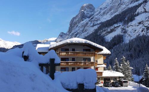 Penia Hotel | Hotel Dolomites Inn