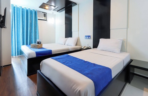 Phil-Am Hotel | Hotel DreamWorld North EDSA