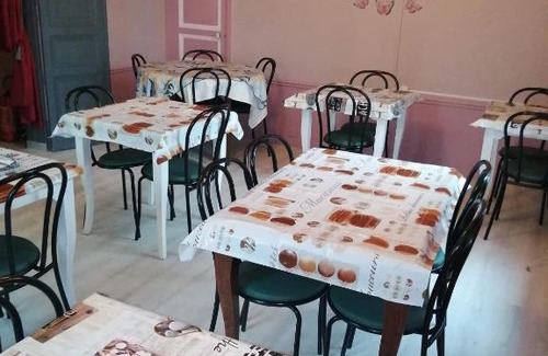 Saint-Aubin-Les-Elbeuf Hotel | Hotel du chateau blanc