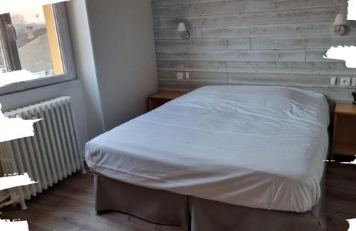 Cerizay Hotel | Hotel du Cheval Blanc