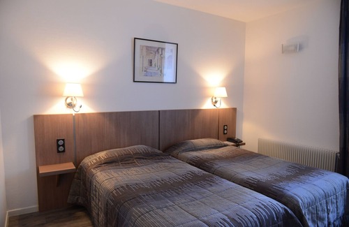 Vesoul Hotel | Hotel Du Lion